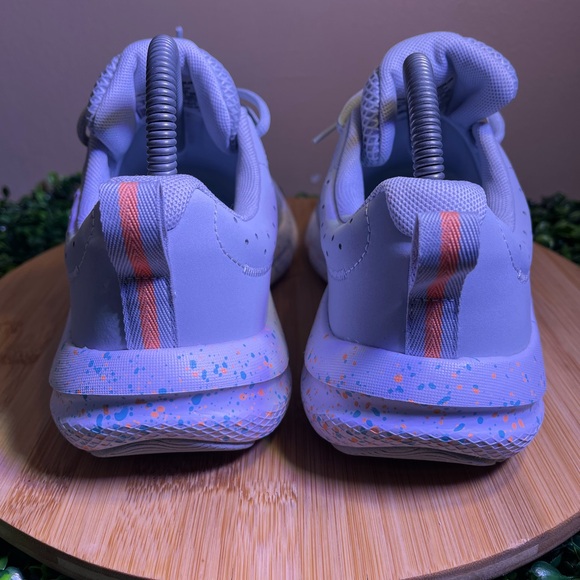 🔥 UNDER ARMOUR CHARGED ASSERT 10 UA PNTSP GREY 3027092-100 SHOES WOMENS SIZE 9 - Picture 4 of 9